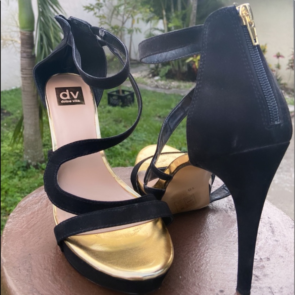 Dolce Vita Black and Gold heel.